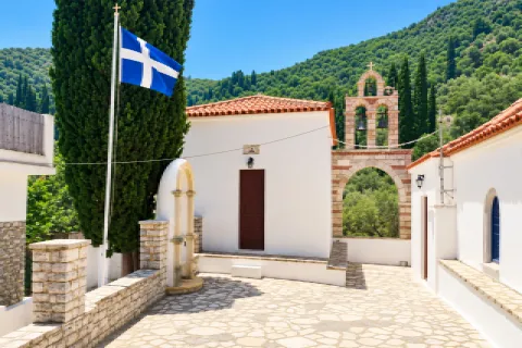 Agia Kyriaki of Marathokampos – mountain hamlet with panoramic views