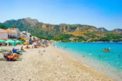 The pebbled Velanidia Beach near Ormos Marathokampou in Samos