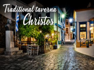 Traditionelle Taverne O Christos am Pigadaki-Platz in Ano Vathy